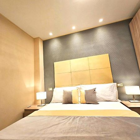 Astoria Supreme - Modern Boutique Suites Lecce Exterior foto