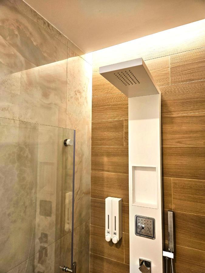 Astoria Supreme - Modern Boutique Suites Lecce Exterior foto